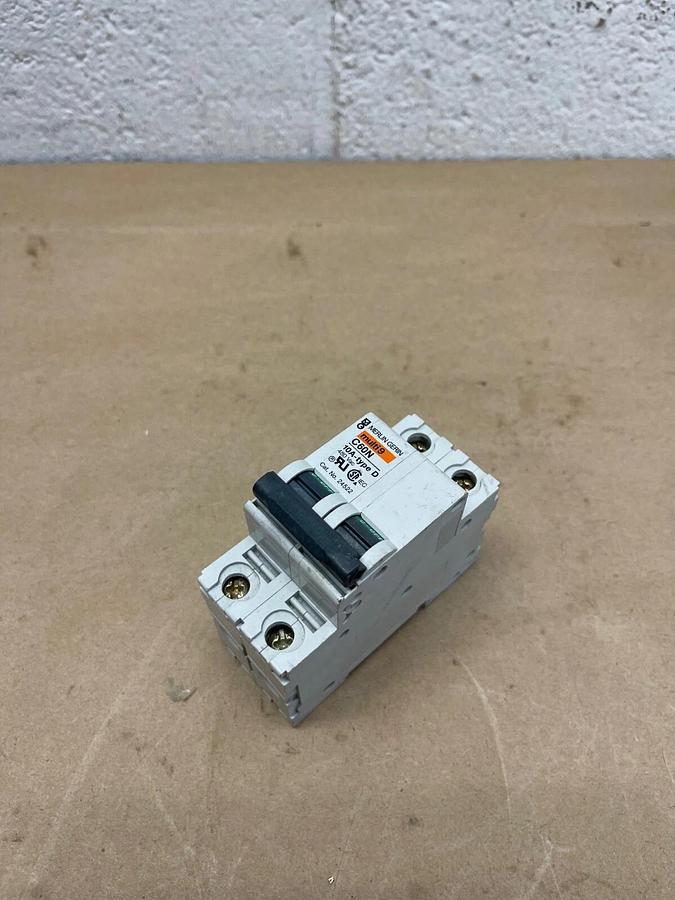 Used Merlin Gerin 24522 Circuit Breaker, Multi9 C60N, 10A Type D, 480 VAC