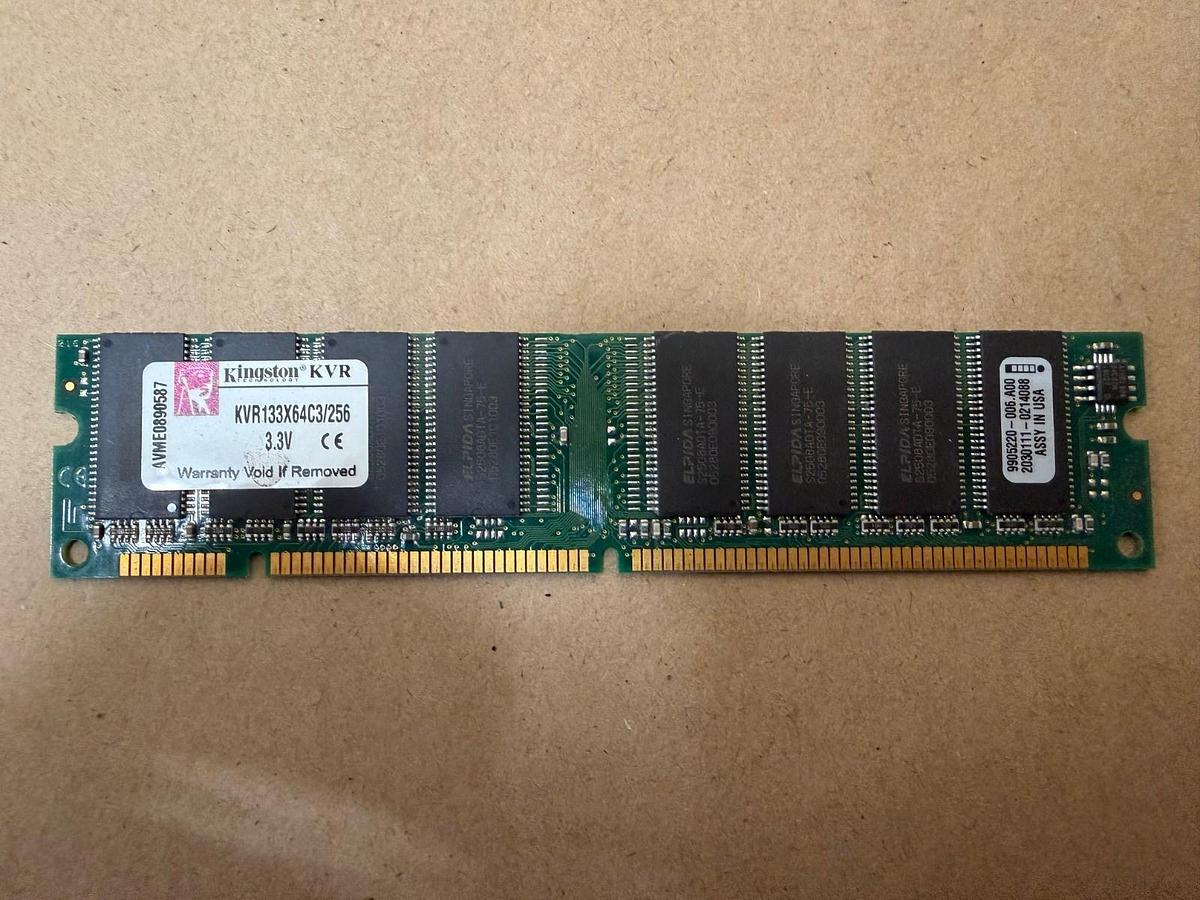 Used Kingston Technology KVR133X64C3/256 SDRAM Memory