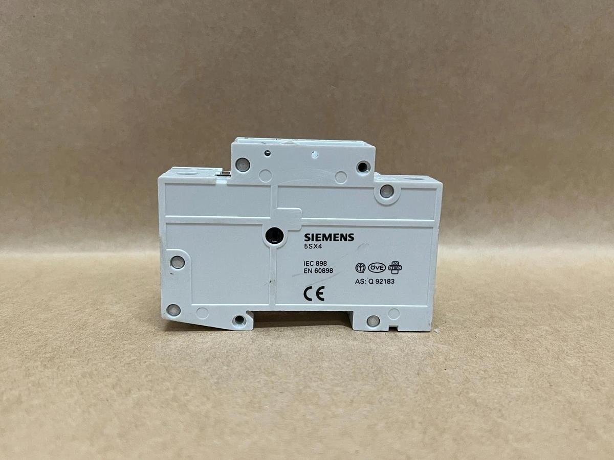 Used Siemens 5SX41 C6, 230/400V Circuit Breaker - Lot of 2