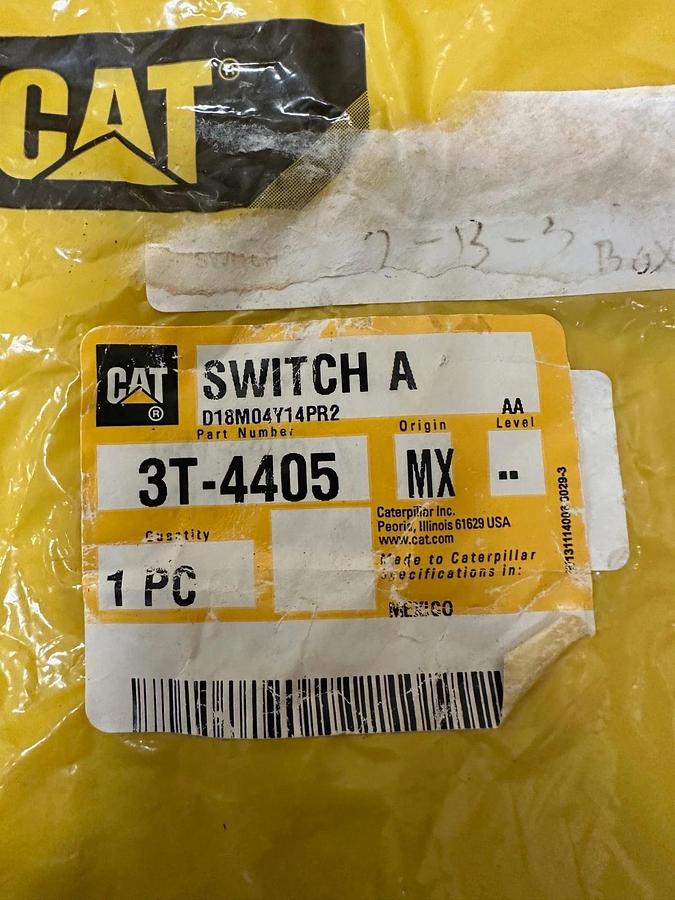 Used CAT 3T-4405 Double Pole, Double Throw 28 Volt Toggle Switch *FACTORY SEALED*