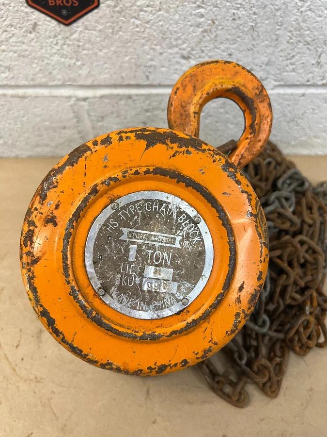 Used Central Machinery HS Type Chain Block, 1 Ton
