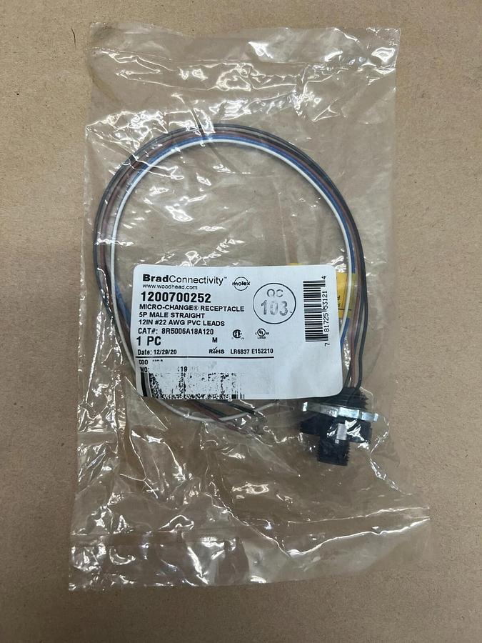 Used Brad Connectivity 8R5006A18A120 Micro-Change Receptacle 5P Male, 12in