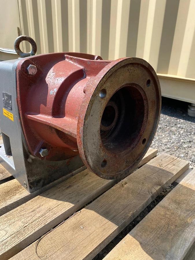 Used Nord Gear Corp SK52 180TC2 Gearbox S/N 1/8110384922.00. Ratio 14.00:1