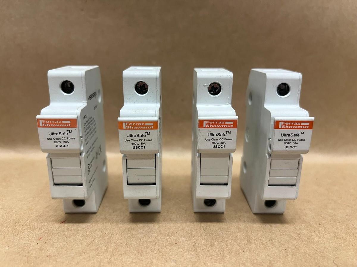 Used Ferraz Shawmut USCC1 UltraSafe 600V, 30A Fuse Holder - Lot of 4