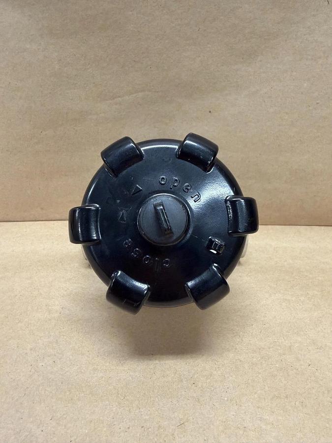 Used GEMU 9673025Z-0 Pneumatic Diaphragm Valve