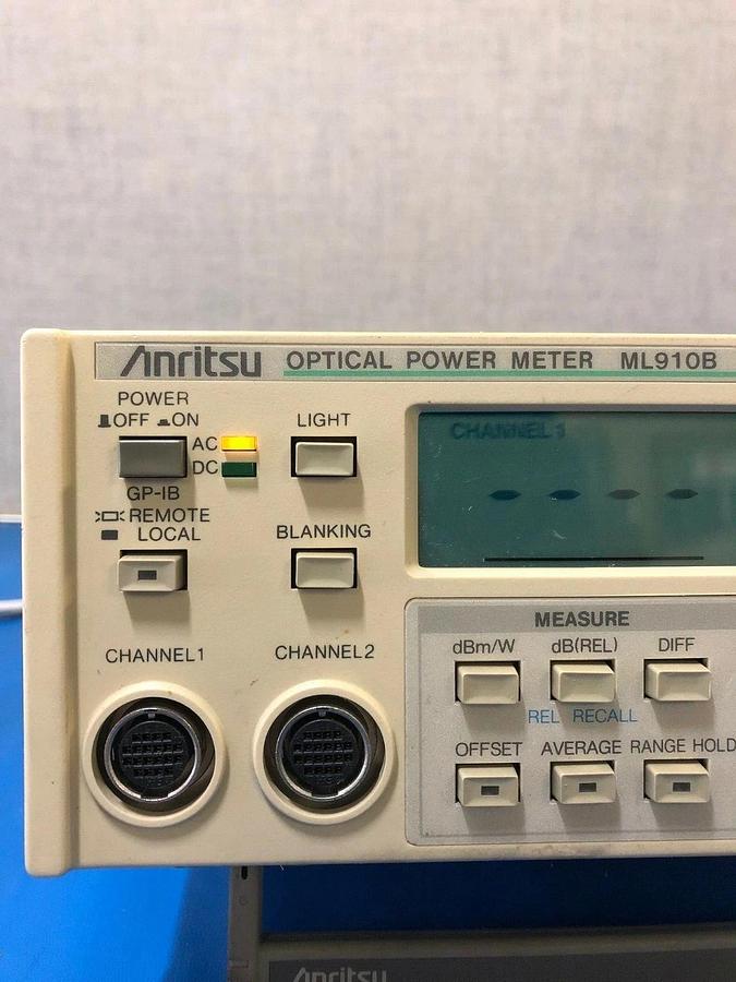 Used Anritsu Optical Power Meter ML910B with 2 MA9301A Optical Power Sensors