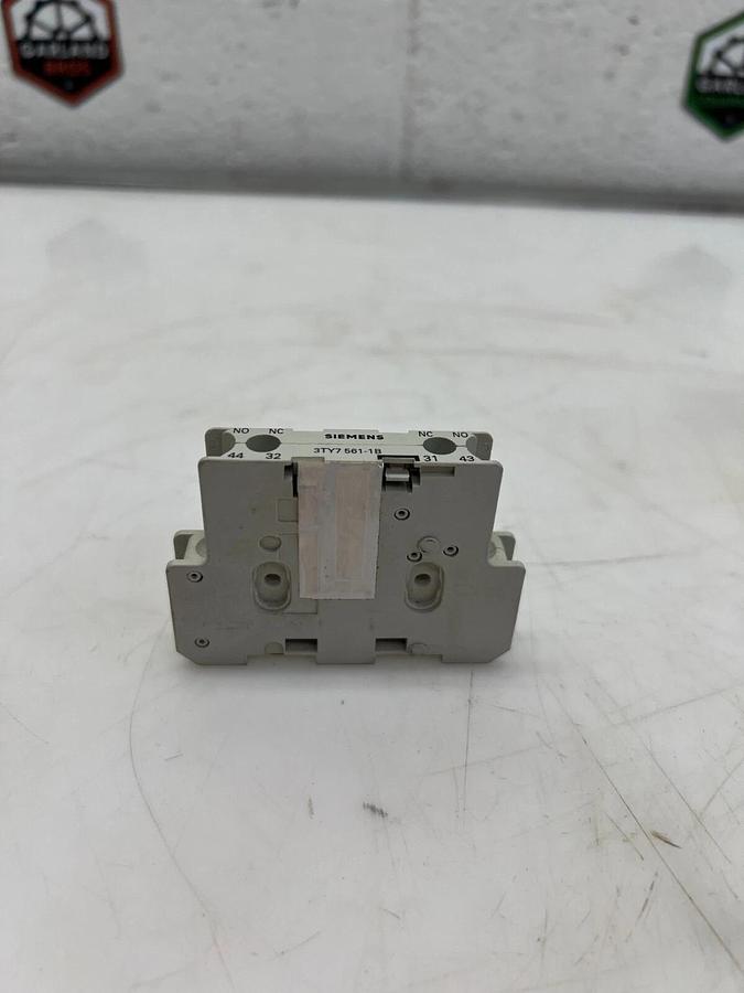 Used Siemens 3TY7561-1B Auxiliary Switch
