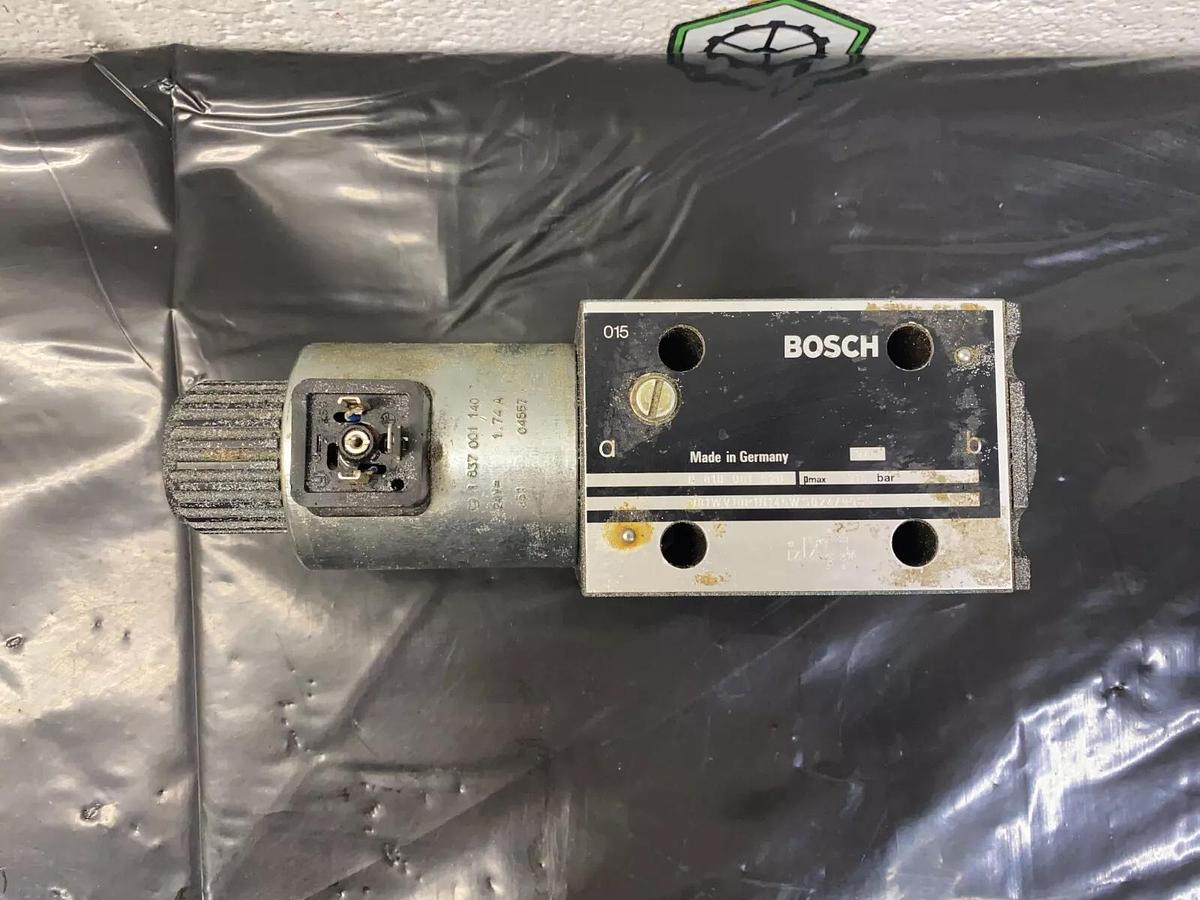 Used Bosch 1837001 140 Hydraulic Valve