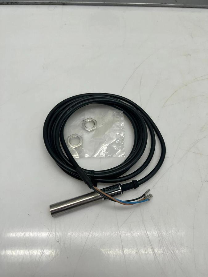 IFM IF5863 Efector100 Proximity Switch