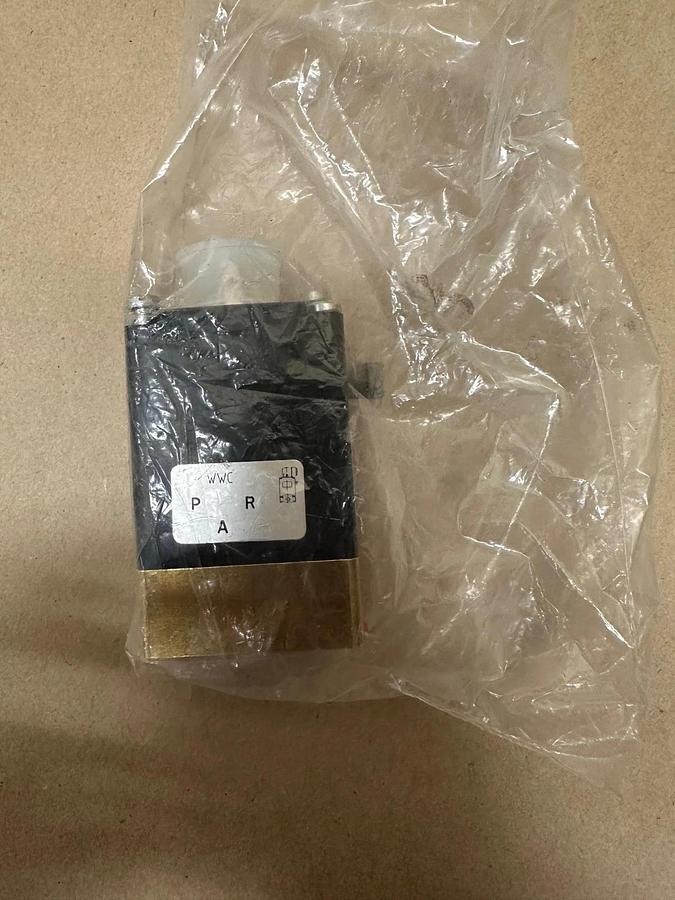 Used Burkert 00453270 General Purpose Valve *FACTORY SEALED*