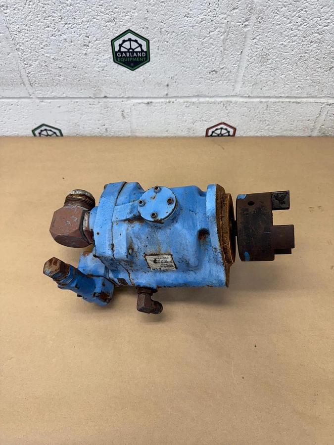 Used Eaton PVQ32-B2R Hydrualic Piston Pump 02-341686