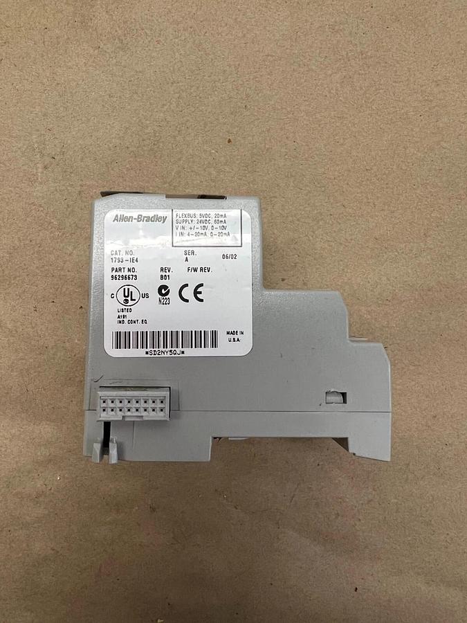 Allen Bradley 1793IE4 Ser. A Analog Module