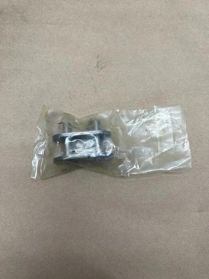 Used Peer 100 Roller Chain Link