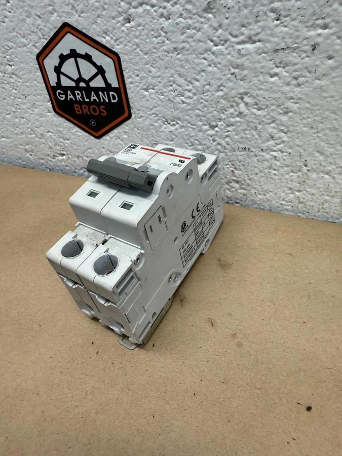 Used Cutler-Hammer WMS2C60 Miniature Circuit Breaker, 2-Pole, 60A, 415V