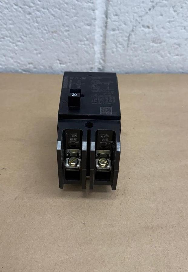 EATON GHB2020 Circuit Breaker, 2-Pole, 20A, 50/60Hz *NEW*