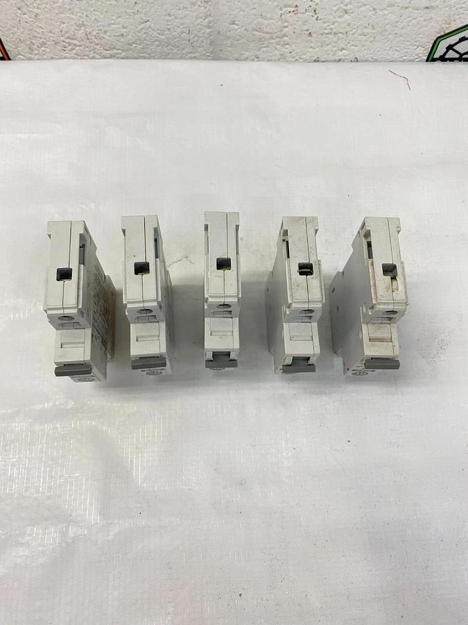 Used Allen-Bradley 1492-CB1 H 050 5A Circuit Breaker Series B - Lot of 5