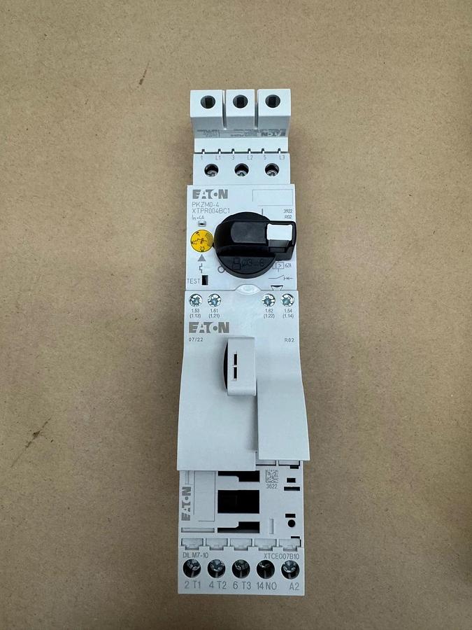Used Eaton XTFC004BBA Manual Combination Motor Starter/Control, 4A *NEW*