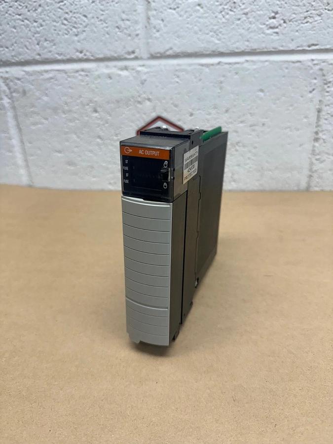 Used Allen Bradley 1756-OA16/A Ser A, AC Output Module, 16 Point, 120/240VAC 50/60Hz