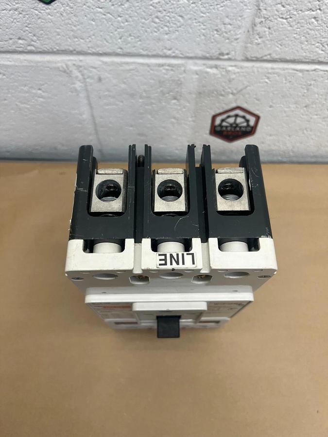 Used Eaton HKD3400W 400A Max, Molded Case Circuit Breaker
