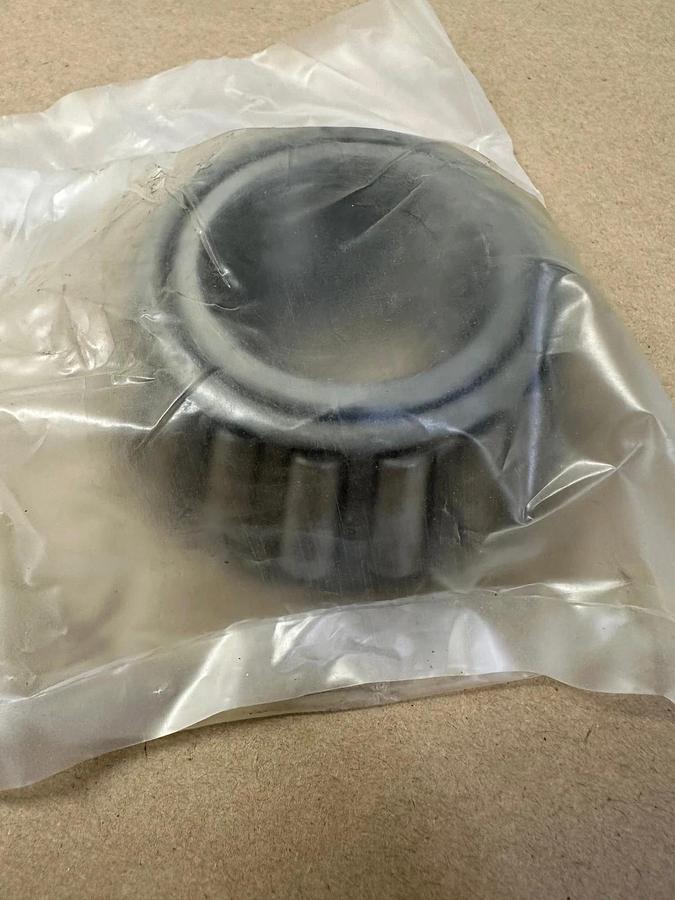 Used Hyster 153715 Taper Cone Bearing *NEW*