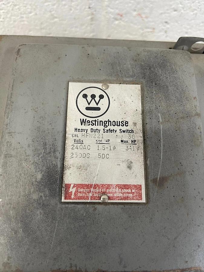 Used Westinghouse HFN221 Heavy Duty Safety Switch 30A 240VAC Type 1 Enclosure
