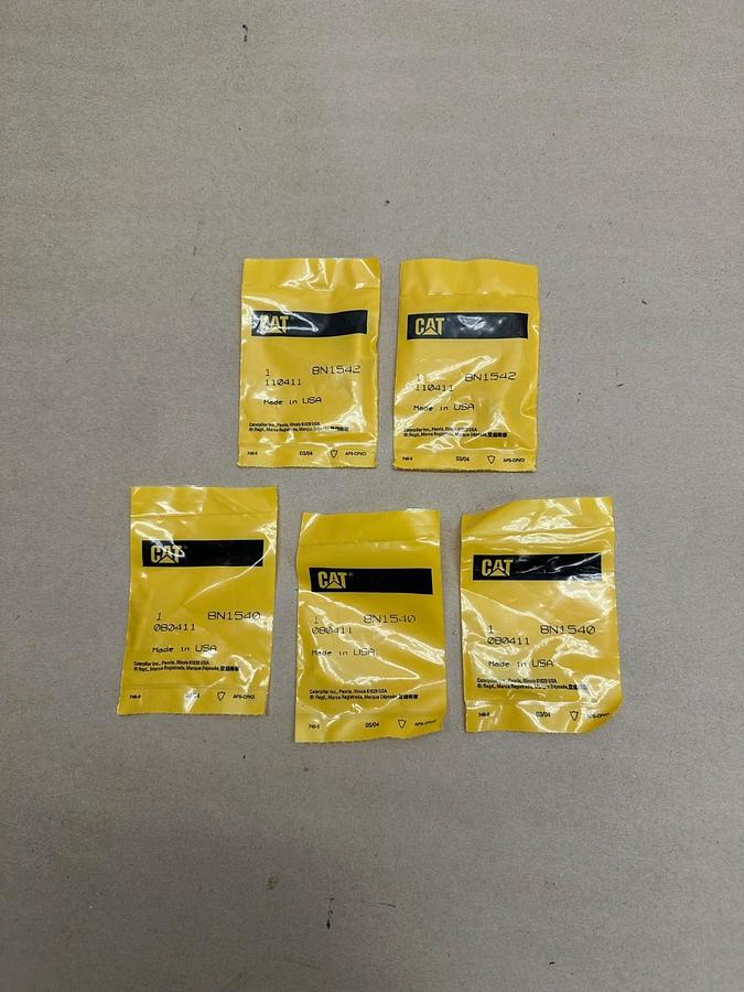 Used CAT 8N-1540, 8N-1542 14-12 AWG Connector Pin (x3), 10AWG Connector Pin (x2) *NEW