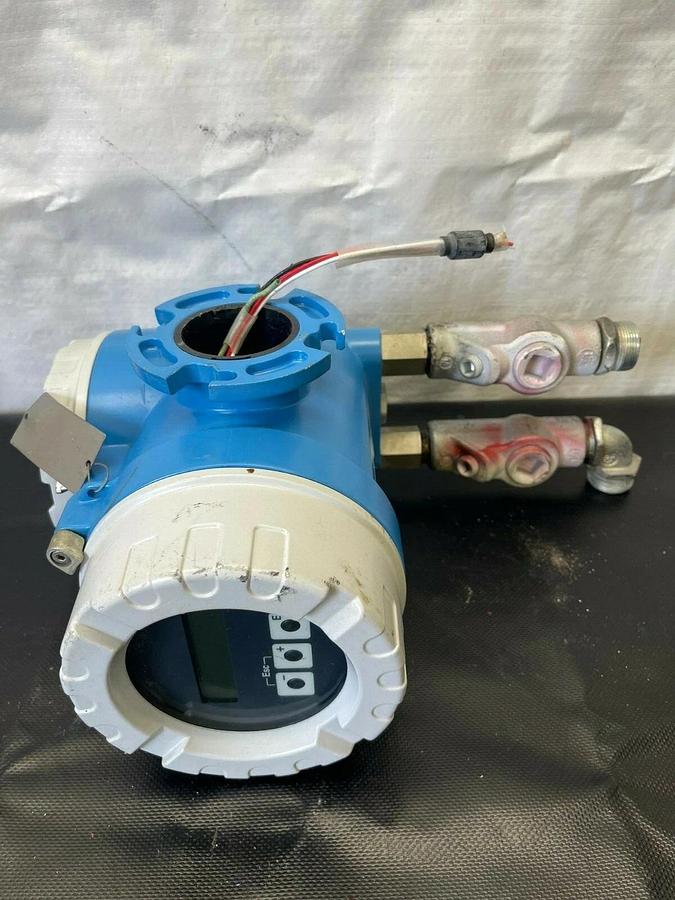 Used Endress+Hauser 80F08-3H17/0 Pressure Transmitter