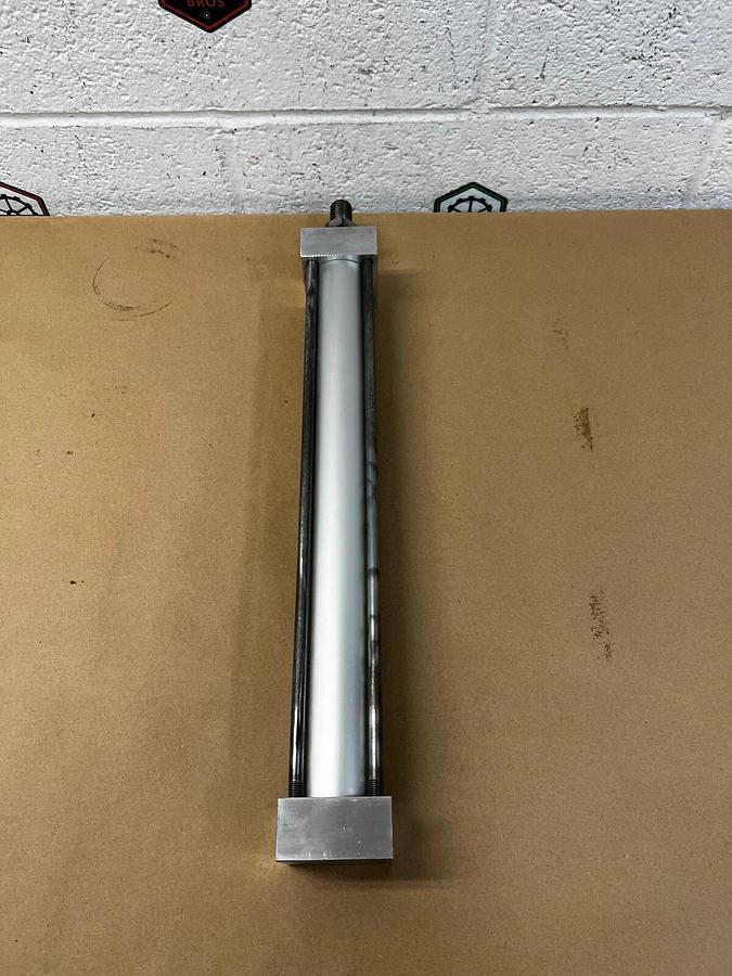 Used Motion Controls D24SENC SL14 RA1 Pneumatic Cylinder 3/4” ram