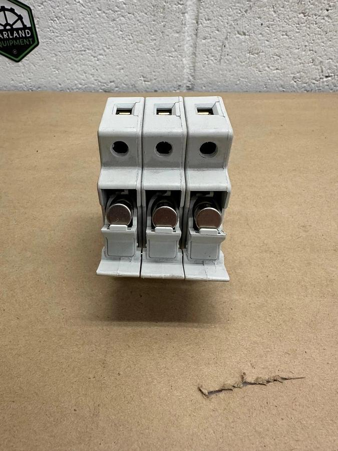 Used Ferraz Shawmut USCC3 Fuse Holder