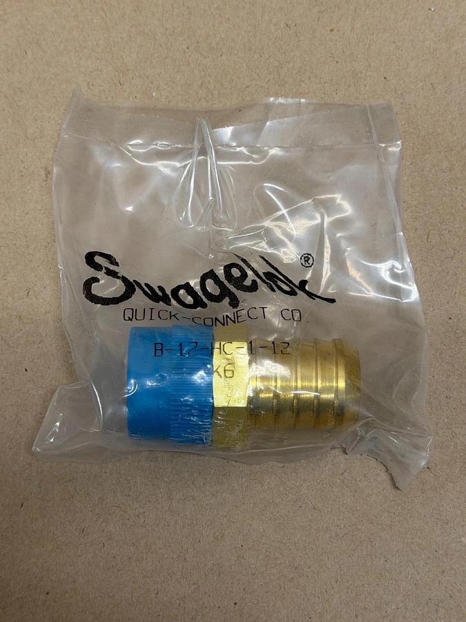 Used Swagelok B-12-HC-1-12 Quick Connect Co *FACTORY SEALED*