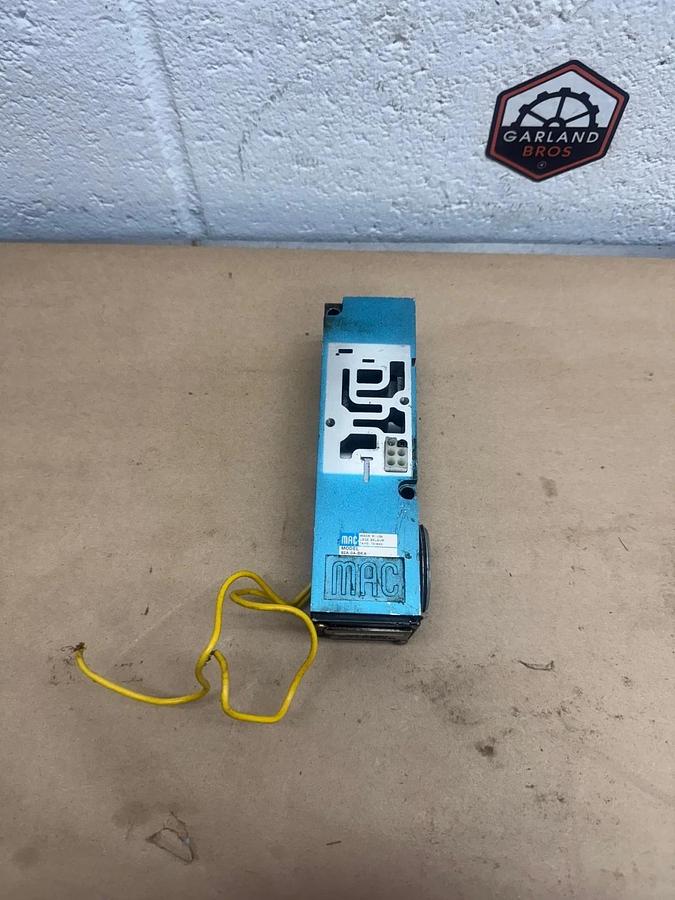 Used MAC 82-0A-BKA Solenoid Valve