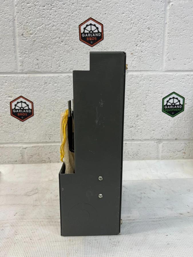 Used Cutler Hammer EJBL-51G 120/208 Volts, UNI-BUS Tap box, 100 Amps, 3 PH