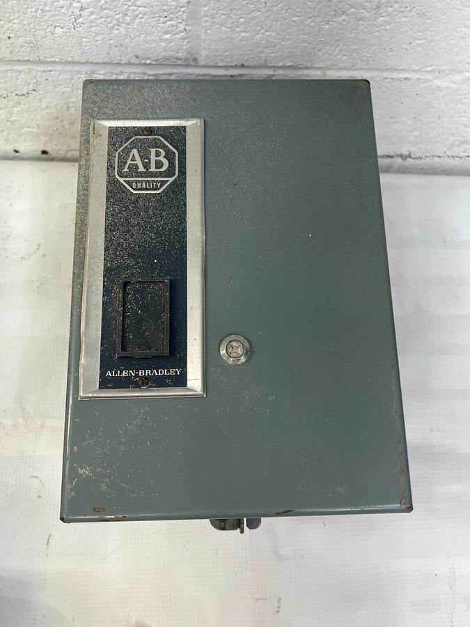 Used Allen Bradley 509-AAB Bulletin 509 Magnetic Motor Controller Size 0 NEMA type 1