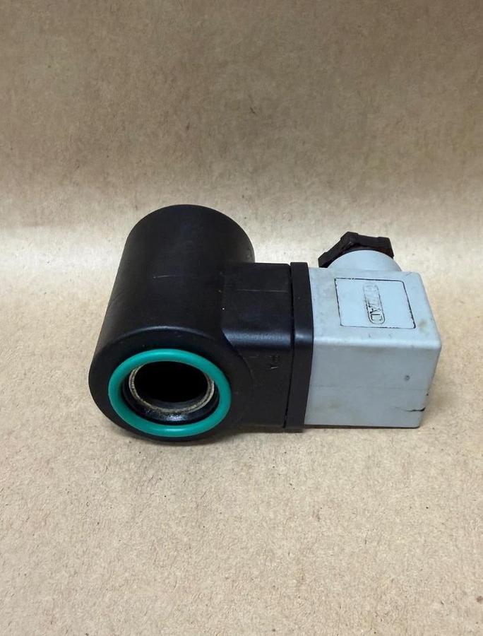 Used Hydac 913800 Coil Valve
