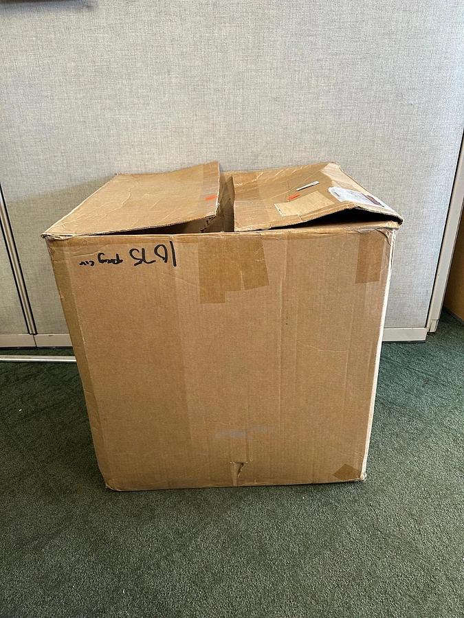 Used Dust Free PC DFP201W21 Fan Filter System *NEW*