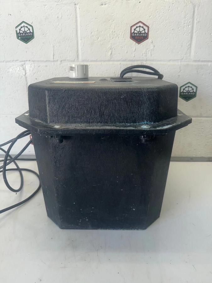 Used Dayton 12F738 Sink Drain Pump, 1/3Hp, Thermoplastic