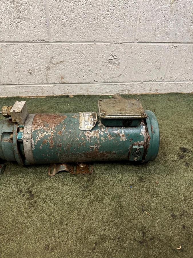 Used Dodge HB382CN140TC Gearbox, Ratio 9.7:1, w/ Reliance T56S1014A 1 Hp Motor