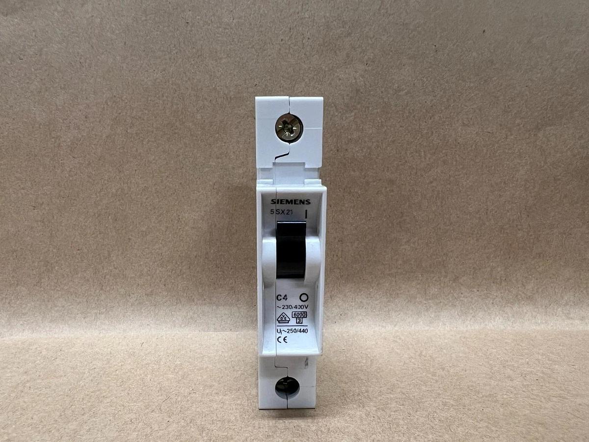 Used Siemens 5SX21 C4, 230/400V, Circuit Breaker - Lot of 7