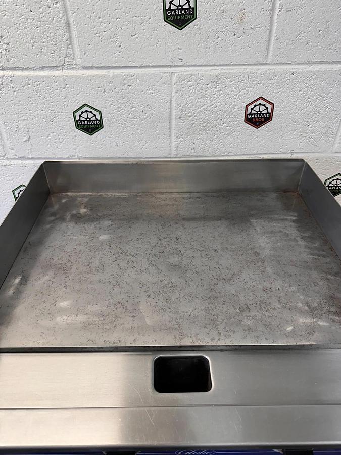 Used Globe - GEG24 - 24” Electric Griddle