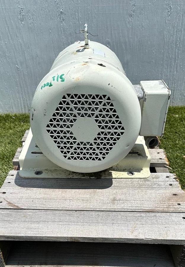 Used Baldor M3708T 5Hp Motor @ 1155RPM, 208-230/460V, 3 Phase, Frame 215T, 60Hz