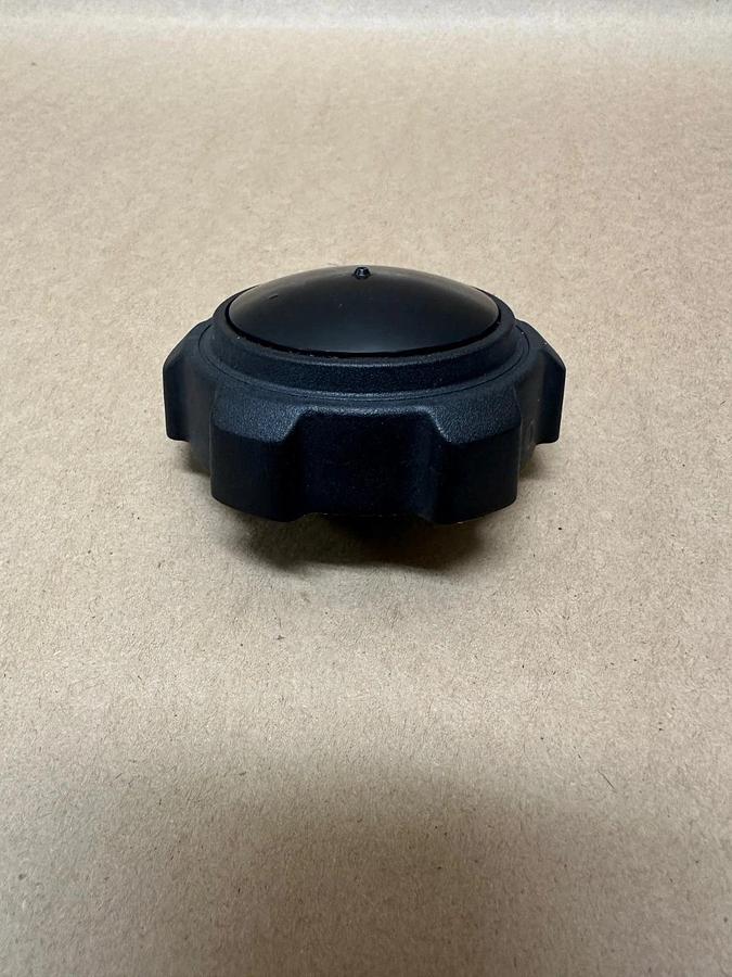 JLG 7016314 CAP, Non-Vented *NEW*