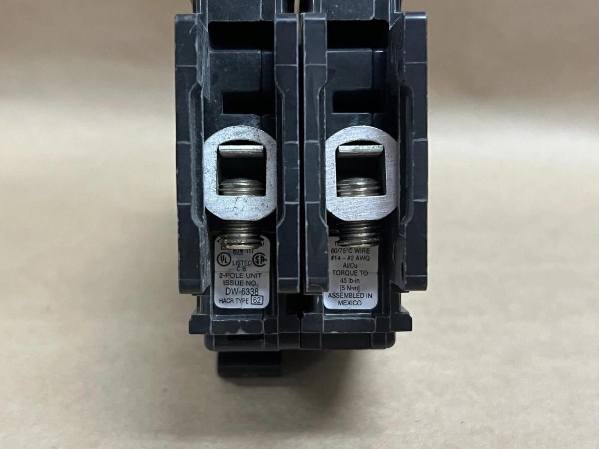 Used Square D QOU215 15A, 10 kA, 2P Circuit Breaker