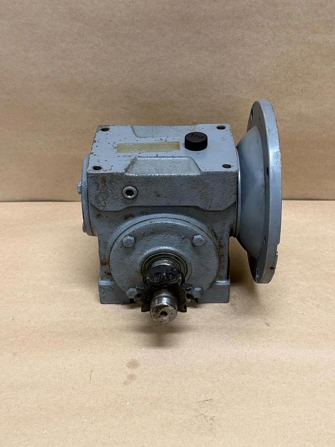 Used Boston Gear 90 Degree Worm-Drive Reduction Gear Box