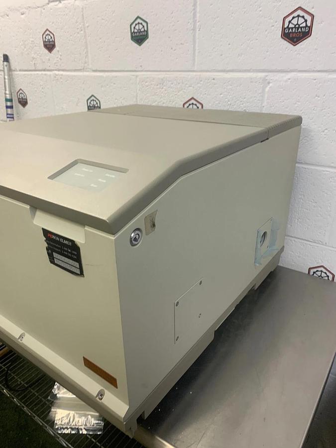 Used Perkin Elmer System2000 FT-IR Spectrometer (Parts Only)
