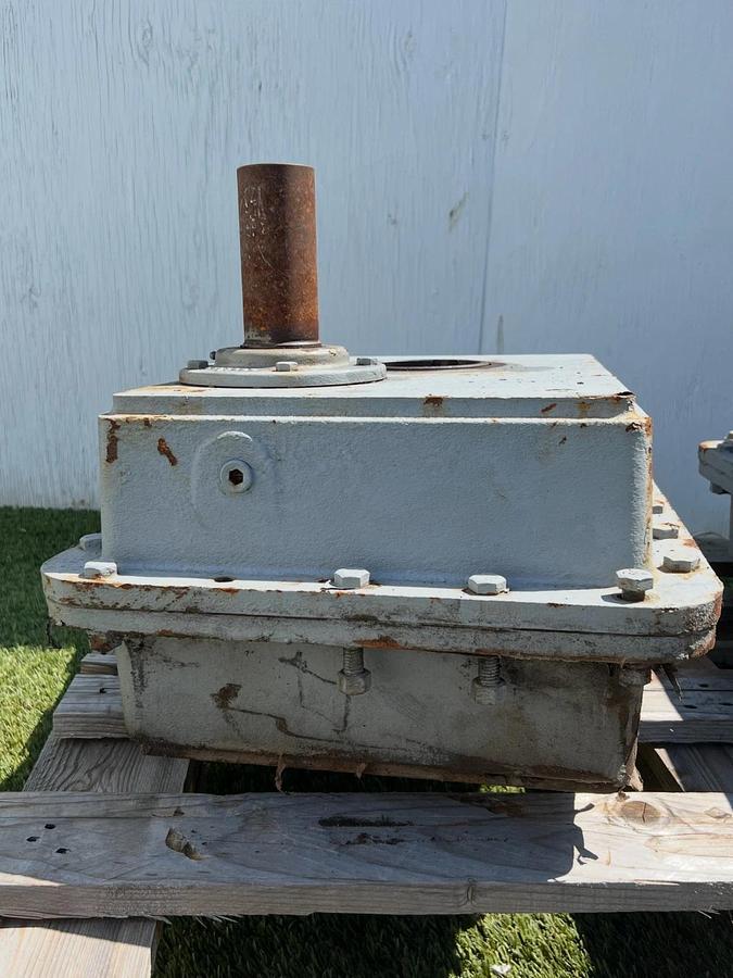 Used Falk 3315J 25 Quadrive Enclosed Gear Drive Speed Reducer, 24.97:1 Ratio