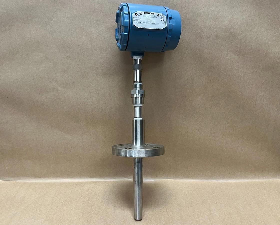 Used Rosemount 3144D1NAM5X104 Temp Transmitter, Book/XF 1-1/2" Flanged Thermowell