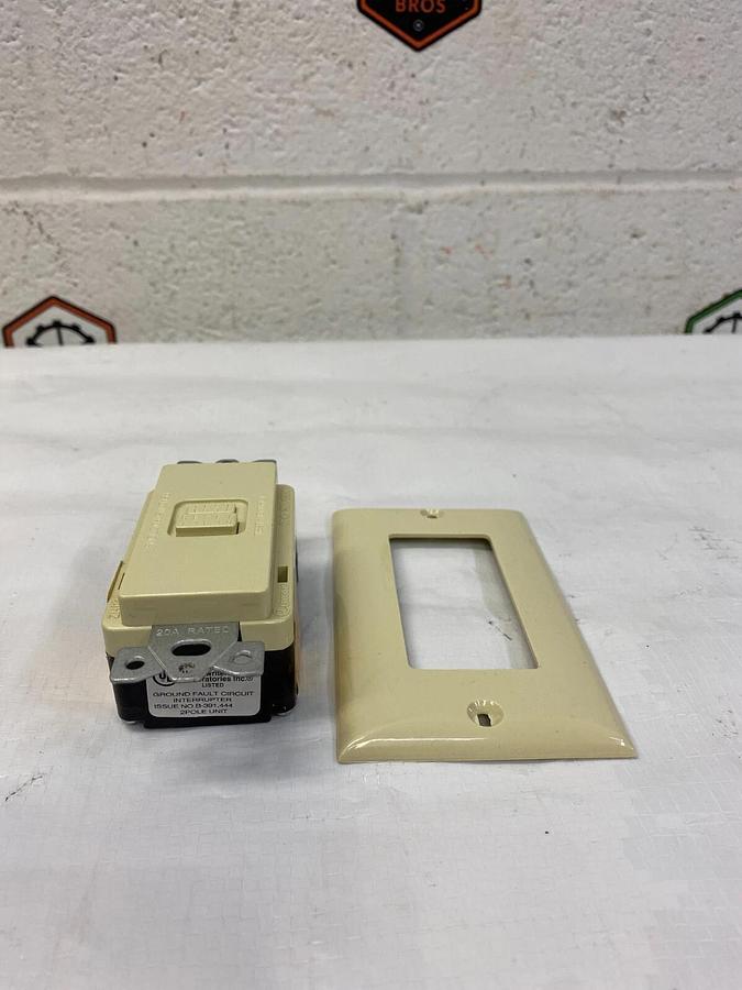 Used Hubbell GFR5350I Ground Fault Device/ Ivory/ Faceless Circuit Guard