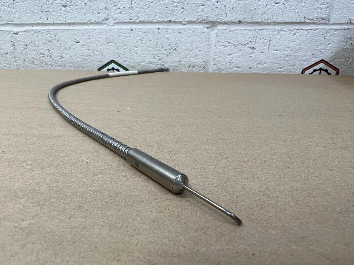 Used Banner Engineering IAM.752S Fiber Optic Cable 25” Long