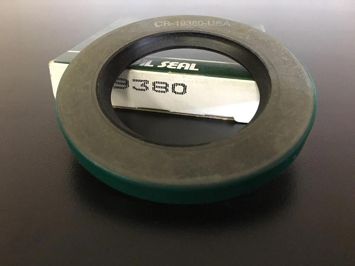 Used Chicago Rawhide CR Oil Seal 19380 NIB