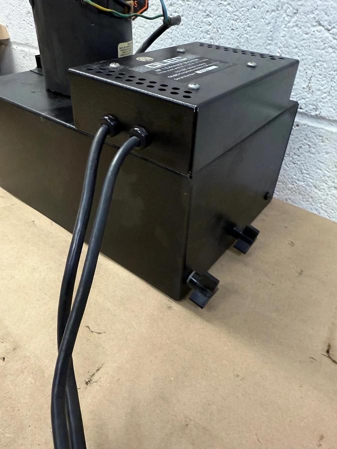 Used Olec HF 1 , Exhaust Blower, 110 VAC, 60 Hz, 1.5 A